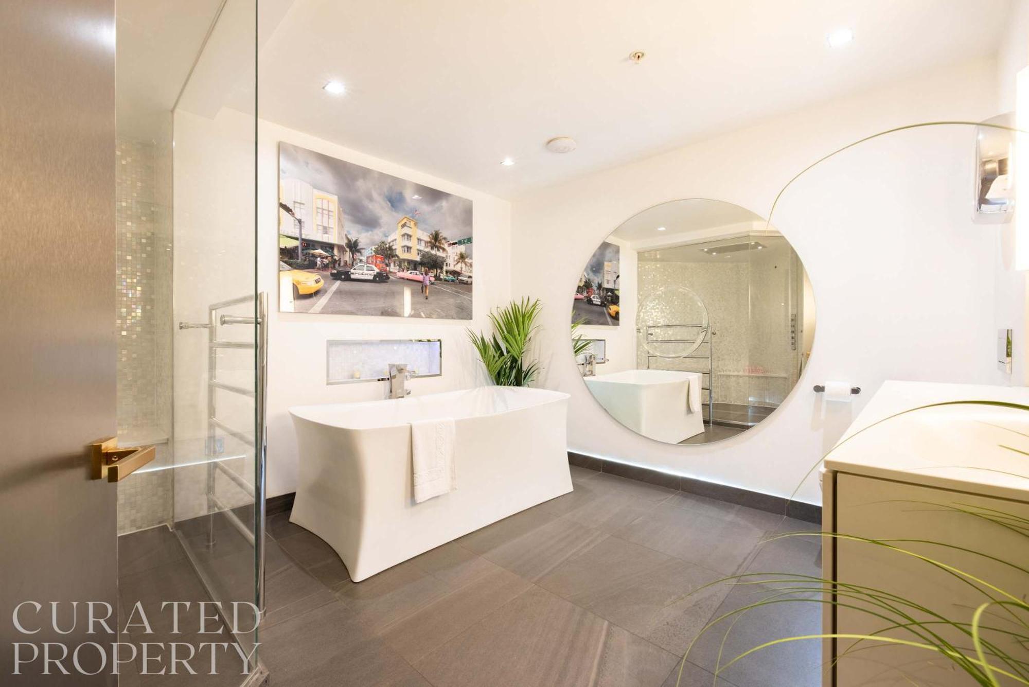 Amazingly Luxurious Loft Apartment, Soho - 3 Bedrooms, 2 Bath & Office London Exterior foto