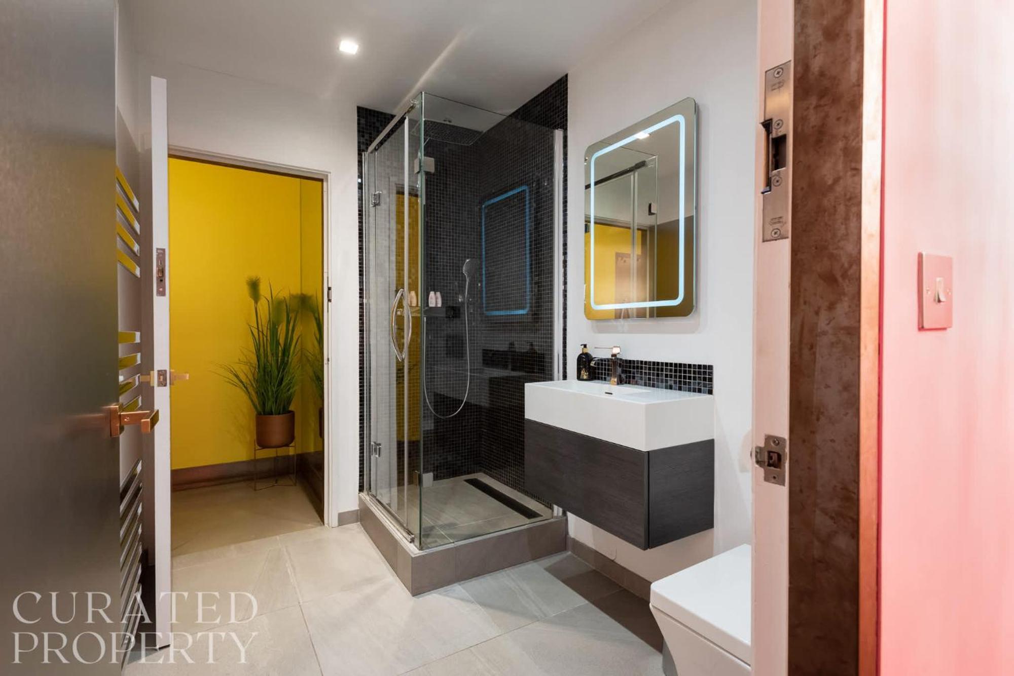 Amazingly Luxurious Loft Apartment, Soho - 3 Bedrooms, 2 Bath & Office London Exterior foto