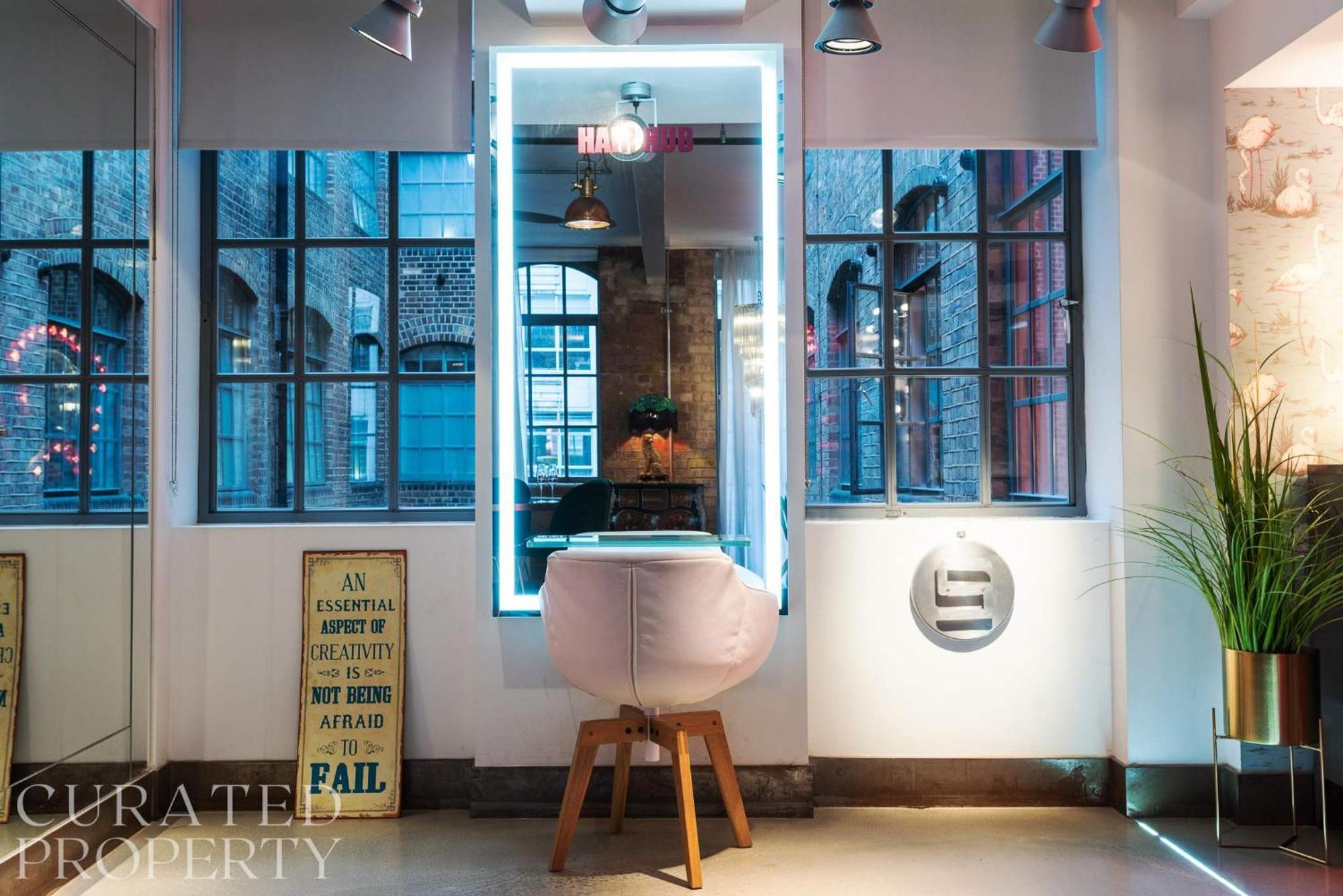 Amazingly Luxurious Loft Apartment, Soho - 3 Bedrooms, 2 Bath & Office London Exterior foto